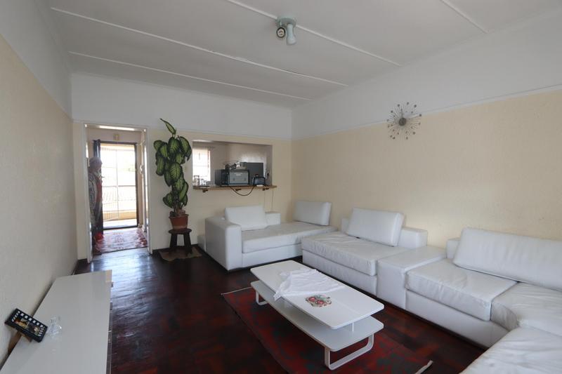 To Let 2 Bedroom Property for Rent in Lansdowne Western Cape